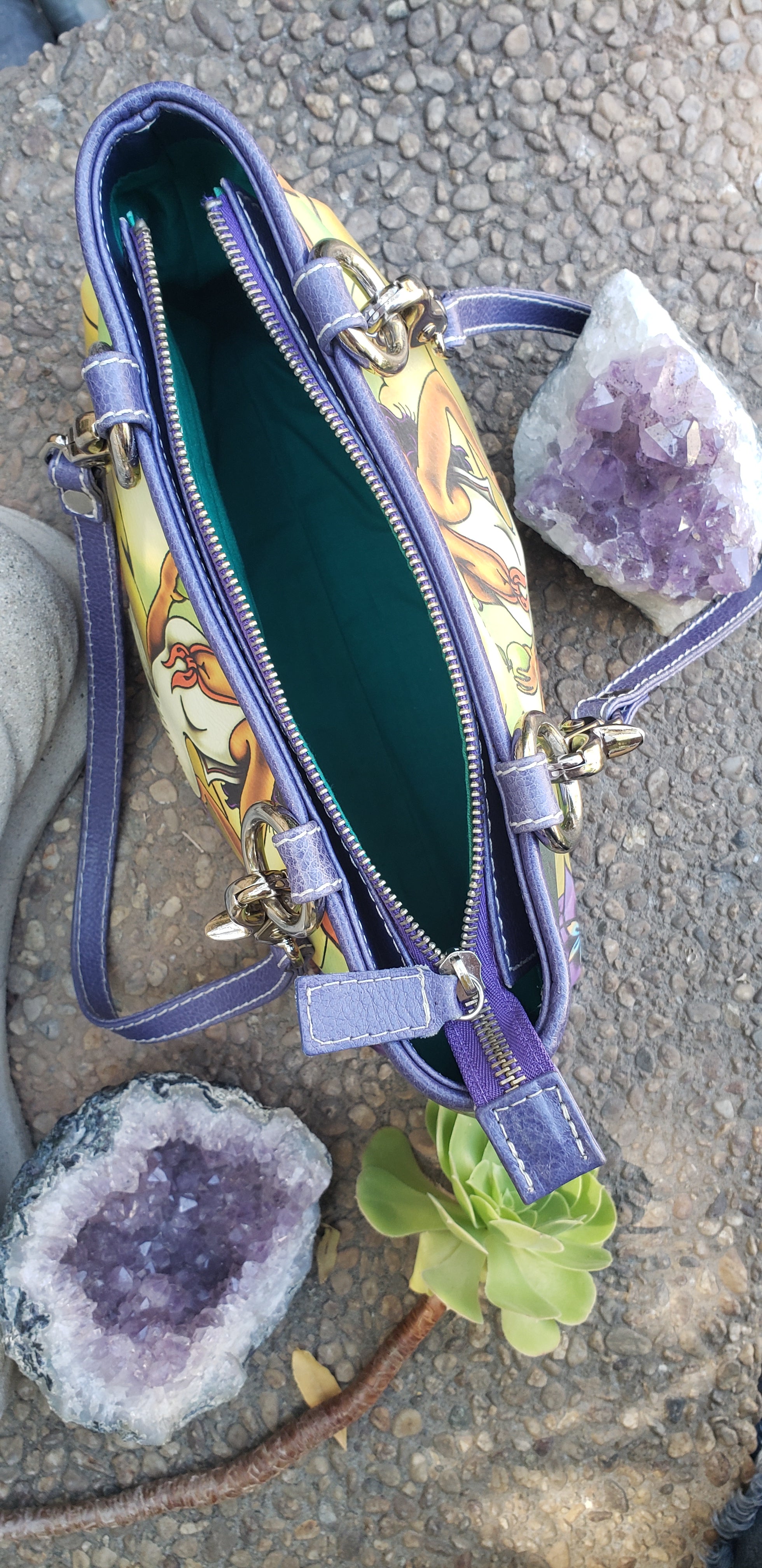 Isabella Fiore Virgo Handbag – Ash Raven Designs