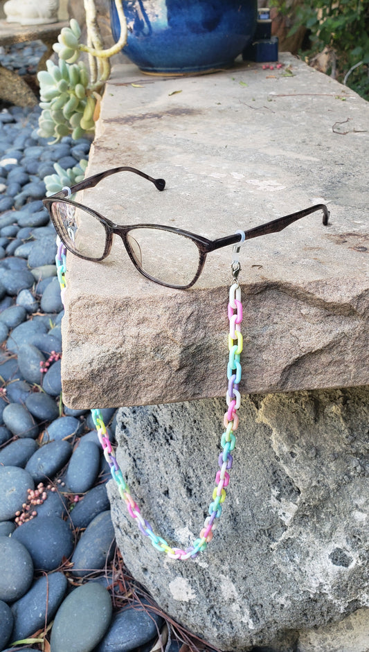 Pastel Rainbow Glasses Chain